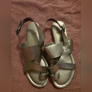Vera Wang sandals